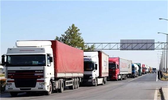 تردد کامیون در جاده یزد به طبس ممنوع شد