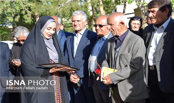 تجمع فرهیختگان شیراز در رویداد هفته فرهنگی ابرکوه