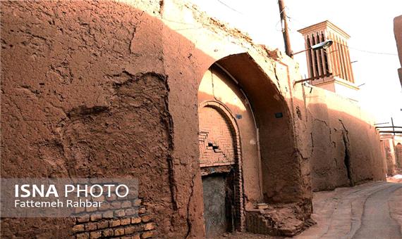 استاندار یزد: بافت تاریخی یزد فرصتی ارزشمند در حوزه بازآفرینی شهری است