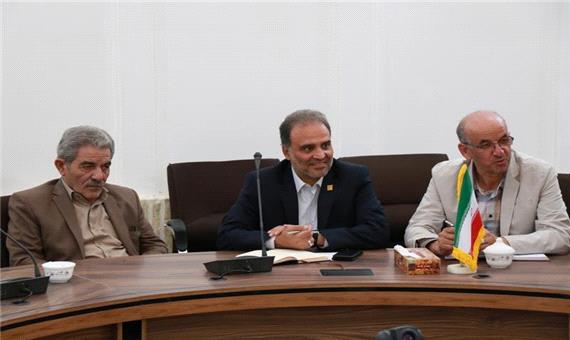 شهردار یزد بر لزوم تعامل و ارتباط متقابل با دانشکده هنر و معماری تاکید نمود